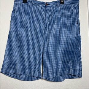 Tommy Bahama Men Gingham Check Blue Flat Front Casual Shorts. Linen/Silk Blend.